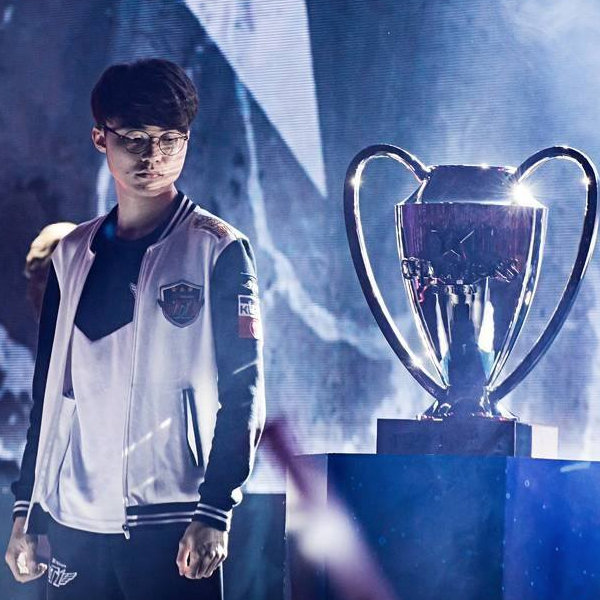 足协罕见为他开绿灯，中甲罕见有归化球员，对其它球队公平吗？