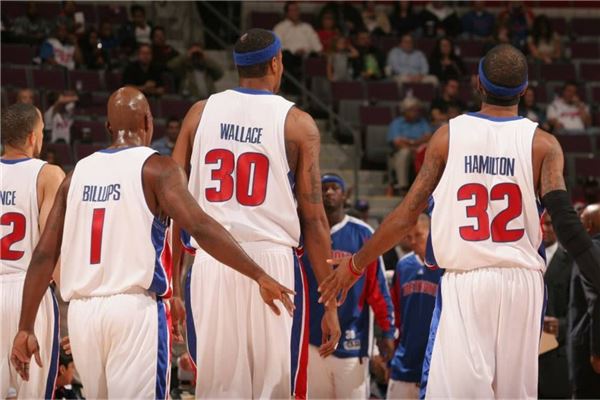 让勇士在换 让勇士在换